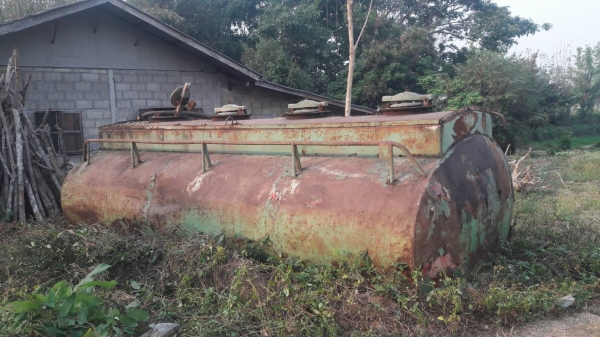 ขายถังรถน้ำมันสภาพดีราคาถูก ขนาดกว้าง2.5เมตร ยาว 4.5เมตร ขายถังรถน้ำมันสภาพดีราคาถูก ขนาดกว้าง2.5เมตร ยาว 4.5เมตร