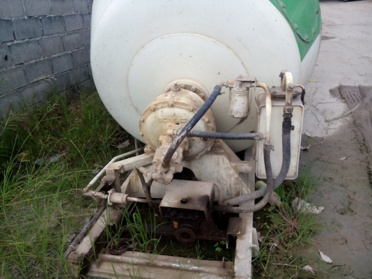 โม่ปูนมี 2ลูก  3คิวและ5คิว  พร้อมใช้งาน...