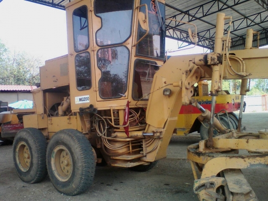 เกรดเดอร์120G S/N MG200