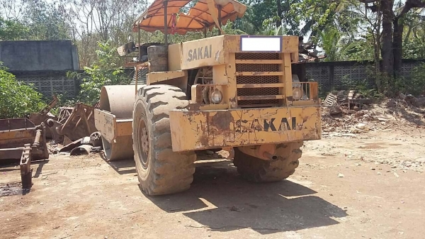 รถบดมือสอง/ Sakai SV90 เอกสารเล่ม ใช้งานได้เลย