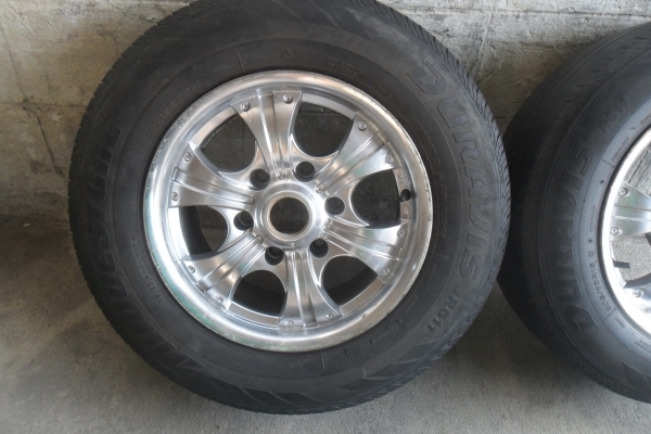 ล้อแม็ก15นิ้ว6รุ พร้อมยาง สวยๆ 4 ล้อ ลดราคาเหลือ 5500