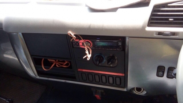 สิบล้อ มิตซู 270ยูโร ปี55 ดั้มสามมิตแท้ สภาพดีสวยบางเดิมพร้อมใช้ เล่มทะเบียนพร้อมโอน