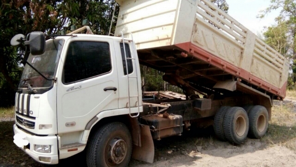 สิบล้อ มิตซู 270ยูโร ปี55 ดั้มสามมิตแท้ สภาพดีสวยบางเดิมพร้อมใช้ เล่มทะเบียนพร้อมโอน