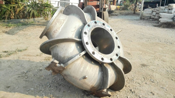 Sell> หัวปั้มน้ำสแตนเลส เข้า 10"- 8" ใช้กับมอเตอร์ 75 HP. สภาพสวยสดใหม่วิ่งเงียบพร้อมใช้งาน