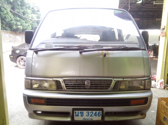 ขายรถตู้นิสสัน urvan ปี 40 พาวเวอร์