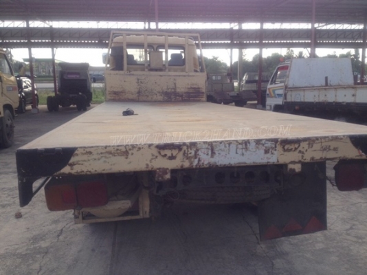 6 ล้อ HINO พื้นเรียบ รุ่นรถFC2W 185แรงม้า กระบะยาว ยาว5.80 เมตร