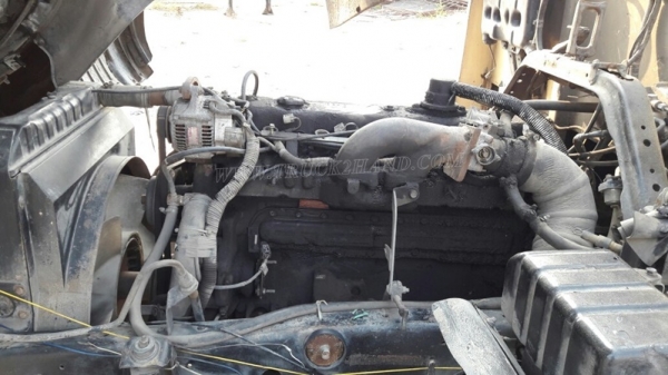 6 ล้อ HINO พื้นเรียบ รุ่นรถFC2W 185แรงม้า กระบะยาว ยาว5.80 เมตร