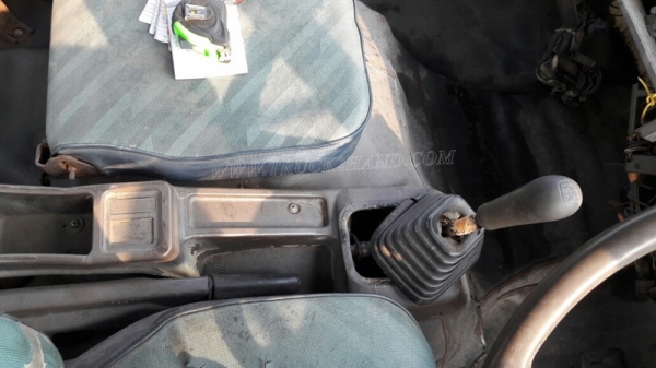 6 ล้อ HINO พื้นเรียบ รุ่นรถFC2W 185แรงม้า กระบะยาว ยาว5.80 เมตร