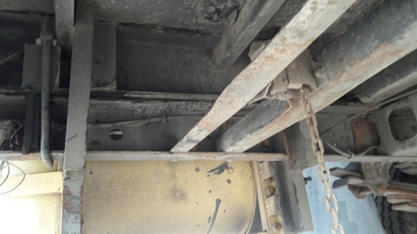 6 ล้อ HINO พื้นเรียบ รุ่นรถFC2W 185แรงม้า กระบะยาว ยาว5.80 เมตร