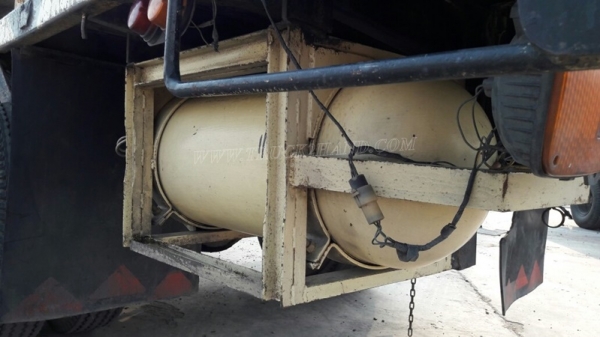 6 ล้อ HINO พื้นเรียบ รุ่นรถFC2W 185แรงม้า กระบะยาว ยาว5.80 เมตร