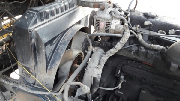 6 ล้อ HINO พื้นเรียบ รุ่นรถFC2W 185แรงม้า กระบะยาว ยาว5.80 เมตร