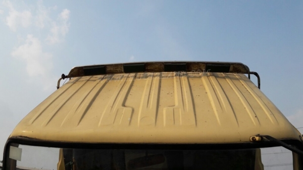 6 ล้อ HINO พื้นเรียบ รุ่นรถFC2W 185แรงม้า กระบะยาว ยาว5.80 เมตร