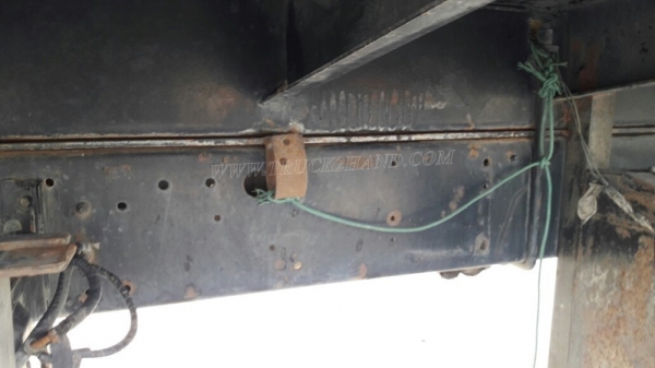 6 ล้อ HINO พื้นเรียบ รุ่นรถFC2W 185แรงม้า กระบะยาว ยาว5.80 เมตร