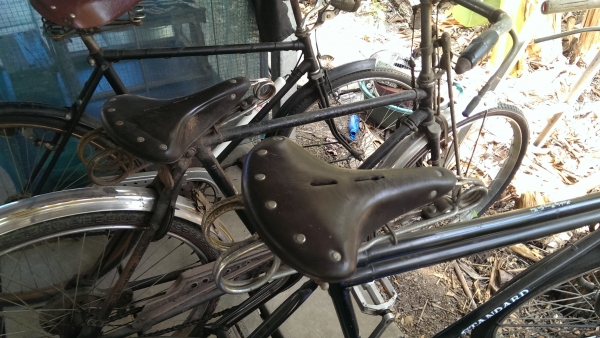 ขายจักรยานโบราณของปู๋ครับขายยกรวมครับไม่รู้เรื่องจักรยานครับถ้าชอบจัดเลยครับราคาชิวๆ