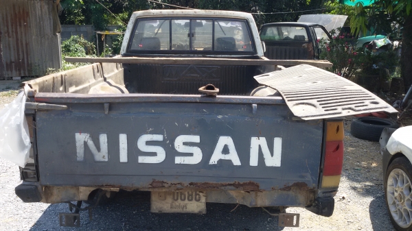 nissan big m nissan big m