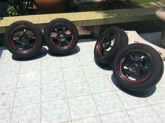 ล้อขอบ15 4รู100 พร้อมยางปลายปี15 ใหม่ๆ 4วงครับ ล้อขอบ15 4รู100 พร้อมยางปลายปี15 ใหม่ๆ 4วงครับ