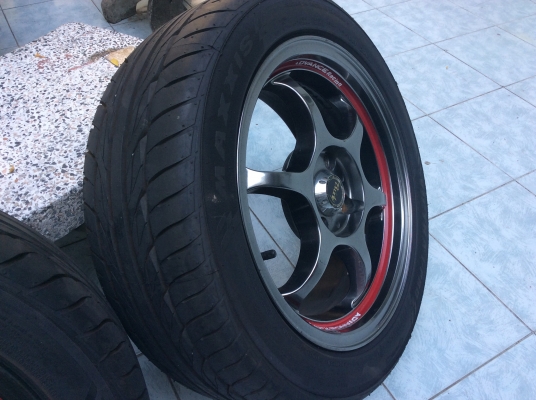 ล้อขอบ15  4รู100  พร้อมยางปลายปี15 ใหม่ๆ 4วงครับ