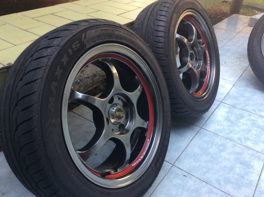 ล้อขอบ15  4รู100  พร้อมยางปลายปี15 ใหม่ๆ 4วงครับ