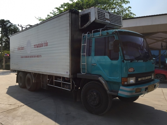 FUSO10 ล้อ 195 ยูโรวัน ยาว 7.5 เมตร ปี47 ตู้เย็น 0 องศา พร้อมลิฟท์ท้ายเสร็จ สภาพสวย