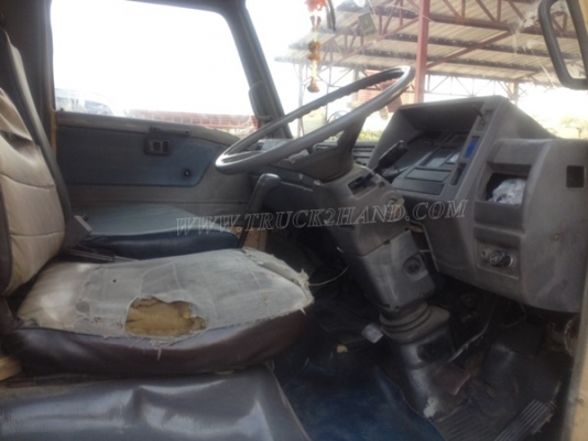 6 ล้อ HINO พื้นเรียบ รุ่นรถFC2W 120 แรงม้า กระบะยาว ยาว5.50 เมตร