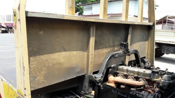 6 ล้อ HINO พื้นเรียบ รุ่นรถFC2W 120 แรงม้า กระบะยาว ยาว5.50 เมตร