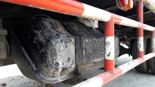 6 ล้อ HINO พื้นเรียบ รุ่นรถFC2W 120 แรงม้า กระบะยาว ยาว5.50 เมตร