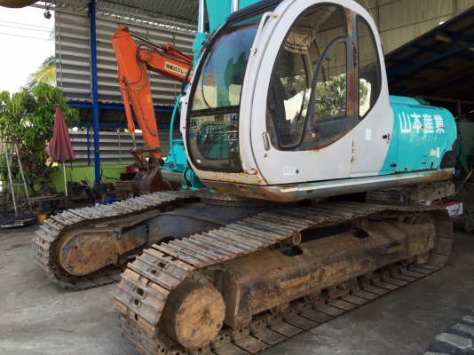 ขาย KOBELCO SK200-2 มาร์คไฟว์  เก่าญี่ปุ่น 7000 กว่าชม. สภาพสวย  เครื่องดี เอวแน่น  ปั๊มสวย  สนใจโทร 089-7462641 สุวรรณีจ้า