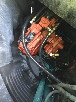 ขาย KOBELCO SK115SR  มาใหม่ สภาพสวย แทรคใหญ่    พร้อมใช้  สนใจโทร 089-7462641 สุวรรณีจ้า