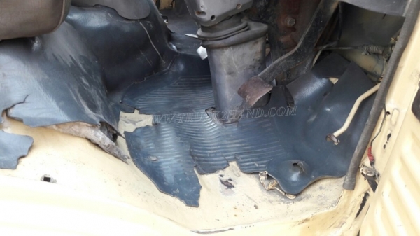 6 ล้อ HINO พื้นเรียบ รุ่นรถFC2W 120 แรงม้า กระบะยาว ยาว5.50 เมตร