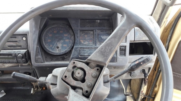 6 ล้อ HINO พื้นเรียบ รุ่นรถFC2W 120 แรงม้า กระบะยาว ยาว5.50 เมตร