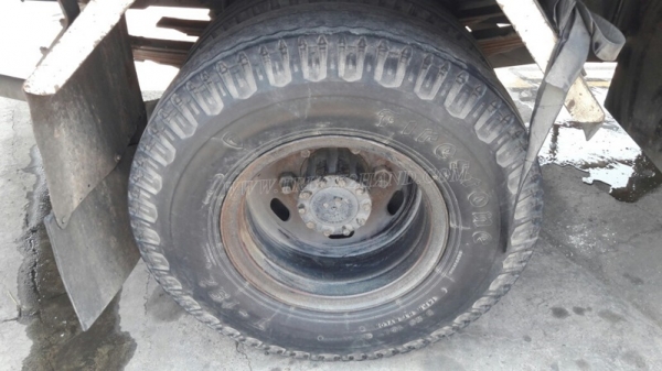 6 ล้อ HINO พื้นเรียบ รุ่นรถFC2W 120 แรงม้า กระบะยาว ยาว5.50 เมตร