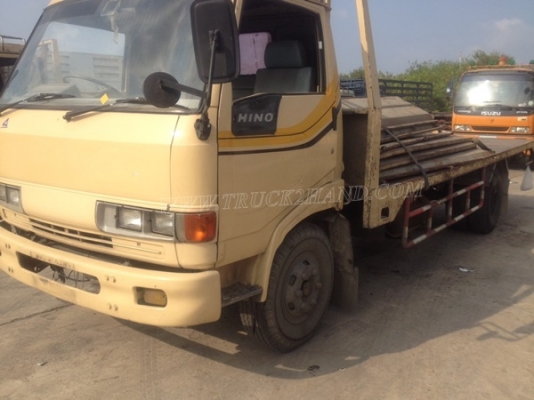 6 ล้อ HINO พื้นเรียบ รุ่นรถFC2W 120 แรงม้า กระบะยาว ยาว5.50 เมตร