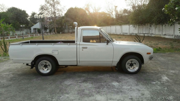 ขาย Datsun ช้างเหยียบสวยๆ