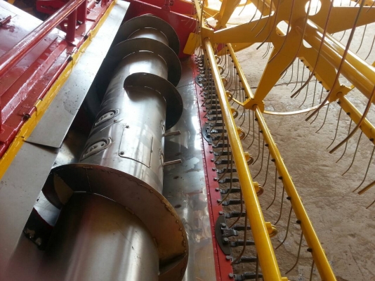 รถเกี่ยวข้าวเกษตรพัฒนาจ้าวช้างไวไฟ ปี 52 ,53,54