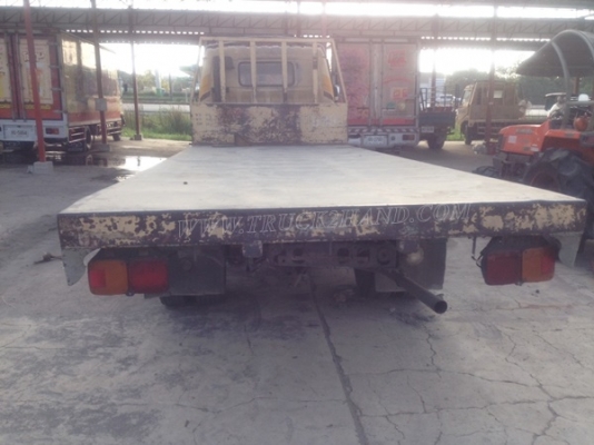 รถ 6 ล้อ HINO พื้นเรียบ 120 แรงม้า  เชื้อเพลิงน้ำมัน