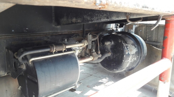 รถ 6 ล้อ HINO พื้นเรียบ 120 แรงม้า  เชื้อเพลิงน้ำมัน