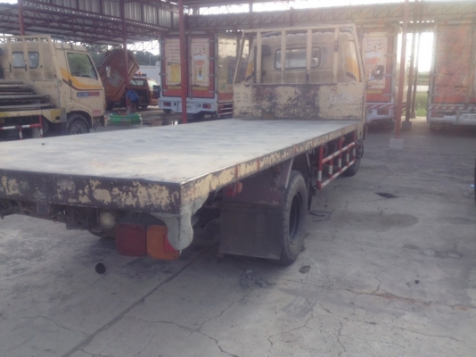 รถ 6 ล้อ HINO พื้นเรียบ 120 แรงม้า  เชื้อเพลิงน้ำมัน