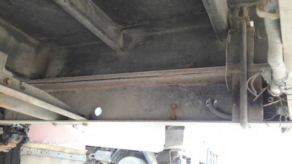 รถ 6 ล้อ HINO พื้นเรียบ 120 แรงม้า  เชื้อเพลิงน้ำมัน