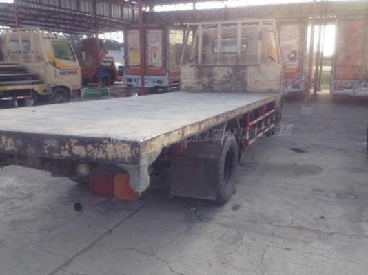 รถ 6 ล้อ HINO พื้นเรียบ 120 แรงม้า  เชื้อเพลิงน้ำมัน