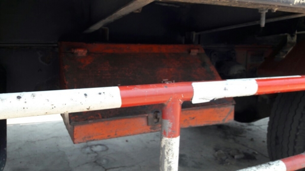 รถ 6 ล้อ HINO พื้นเรียบ 120 แรงม้า  เชื้อเพลิงน้ำมัน