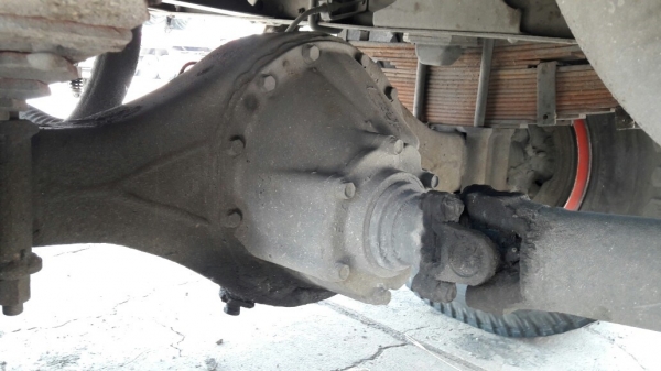 รถ 6 ล้อ HINO พื้นเรียบ 120 แรงม้า  เชื้อเพลิงน้ำมัน