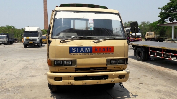 รถ 6 ล้อ HINO พื้นเรียบ 120 แรงม้า  เชื้อเพลิงน้ำมัน