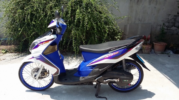 ขาย Yamaha Mio สองตา ~115 เครื่องเดิมๆ ปกติ ท่อไม่มีควันแน่นอนวิ่งน้อย สตาร์ทมือ สตาร์ทเท้าปกติ รอบเครื่องเดินนิ่ง เกจ์น้ำมัน เกจ์ไมขึ้นปกติ ชุดสีเดิมๆ ไม่มีแตก แบตใหม่ - ทะเบียนไม่ขาดต่อ ชุดโอนสำเนาบัตรไม่หมดอายุ - รถอยุ่ ถนนสรงประภา แขวงสีกัน เขตดอนเมือ