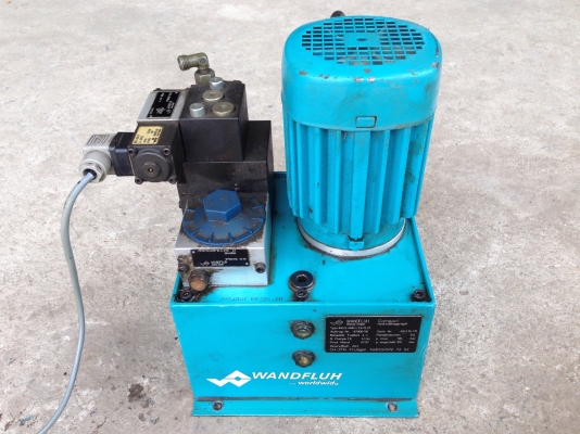 ขายปั้มน้ำมันไฮโดรลิค 0.5HP. 380V ขนาดเล็ก Wandfluh made in Switzerland พร้อมวาล์วคอนโทรล 24Vdc 1ชุด พร้อมใช้งาน