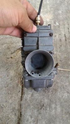 ขายอะไหล่หน่อยครับ ท่อ คาร์บู เบาะ