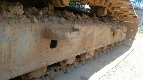 ขายรถแบคโฮ KOBELCO SK.200-YN 12 เอกสารใบแจ้งจำหน่าย ไฟฟ้ามี ช่วงล้างเต็ม รถสวย ราคา.1880000 สนใจโทรด่วน