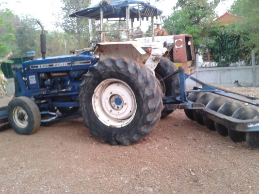 ขายด่วน รถไถ FROD 6600 สภาพพร้อมใช้งาน เครื่องปั้มดี เอกสารเล่มทะเบียน