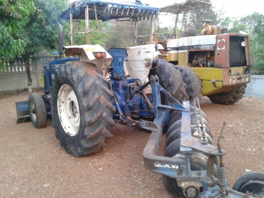 ขายด่วน รถไถ FROD 6600 สภาพพร้อมใช้งาน เครื่องปั้มดี เอกสารเล่มทะเบียน