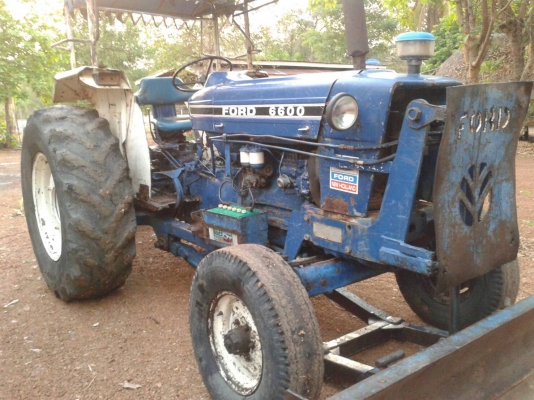 ขายด่วน รถไถ FROD 6600 สภาพพร้อมใช้งาน เครื่องปั้มดี เอกสารเล่มทะเบียน