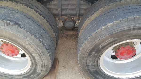 ขายรถพ่วง 18 ล้อ แม่-ลูก กระบะเนียมคอกเกษตรดั้ม อู่.ธวัทชัย ISUZI 270 ปี.46 รถสวย ราคา.1850000 จัดไฟแนนซ์ได้ สนใจรีบจองด่วน